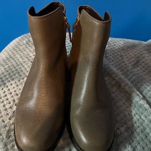 Tory Burch Boots